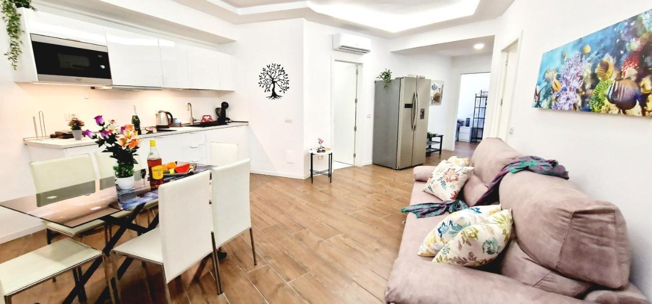 Fantastic 3 Bedroom Next Playa Las Americas & Wifi Free Playa Feñabe エクステリア 写真