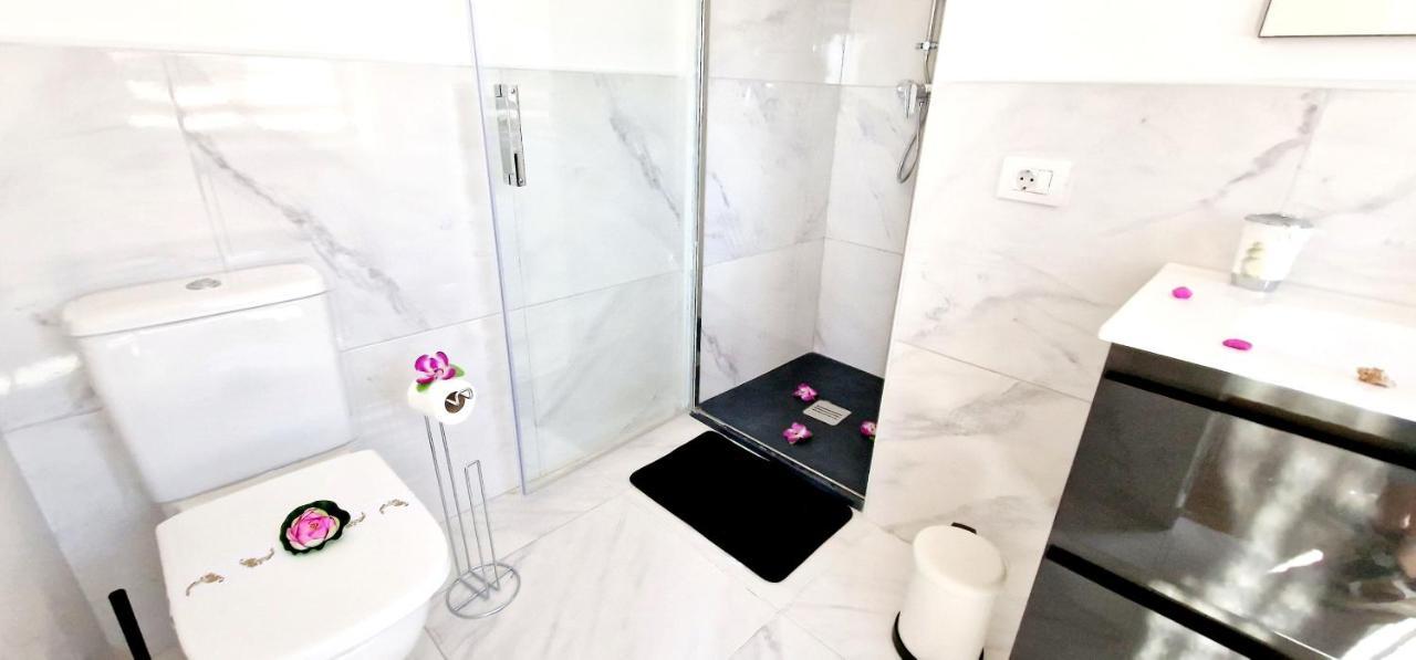 Fantastic 3 Bedroom Next Playa Las Americas & Wifi Free Playa Feñabe エクステリア 写真